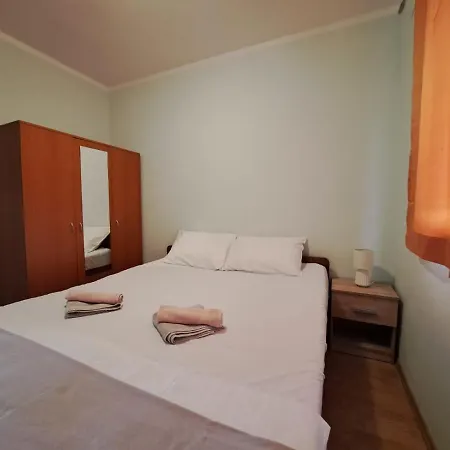 Apartmani Mazalovic Vir Exterior foto